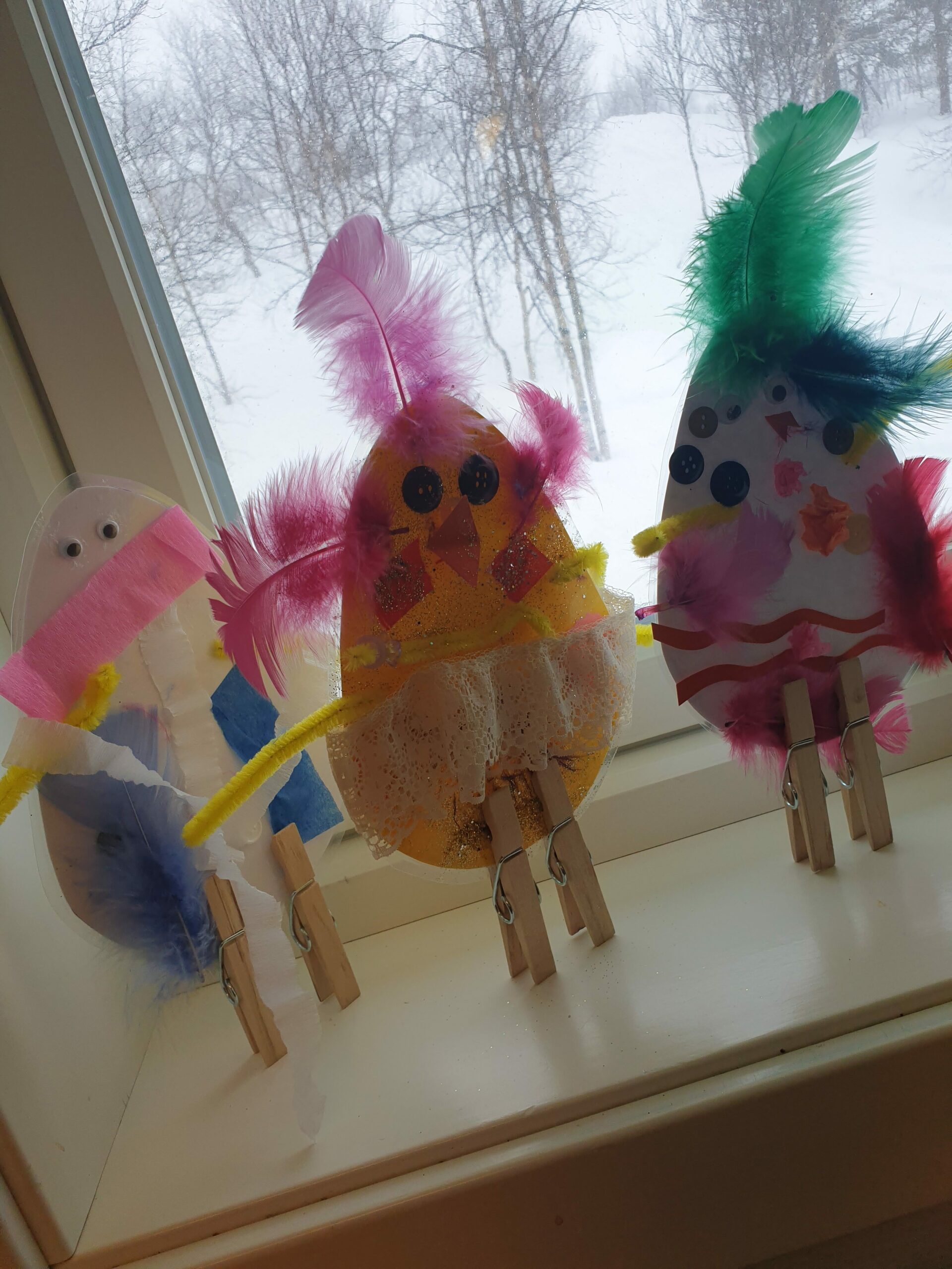 Beskyttet: Påskeforberedelser, dans og snøball-konkuranse på gruva